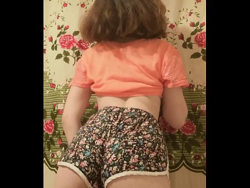 ❤️ Seksuali jauna mažylė nusimeta šortus prieš kamerą ❤❌ Rusų porno prie mūsų ❌️❤