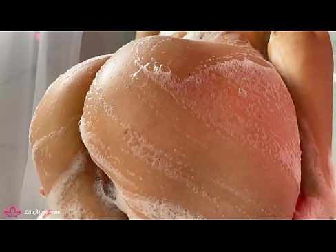 ❤️ Brunetė masturbuoja putytę su vibratoriumi iki intensyvaus orgazmo duše ❤❌ Rusų porno prie mūsų ❌️❤